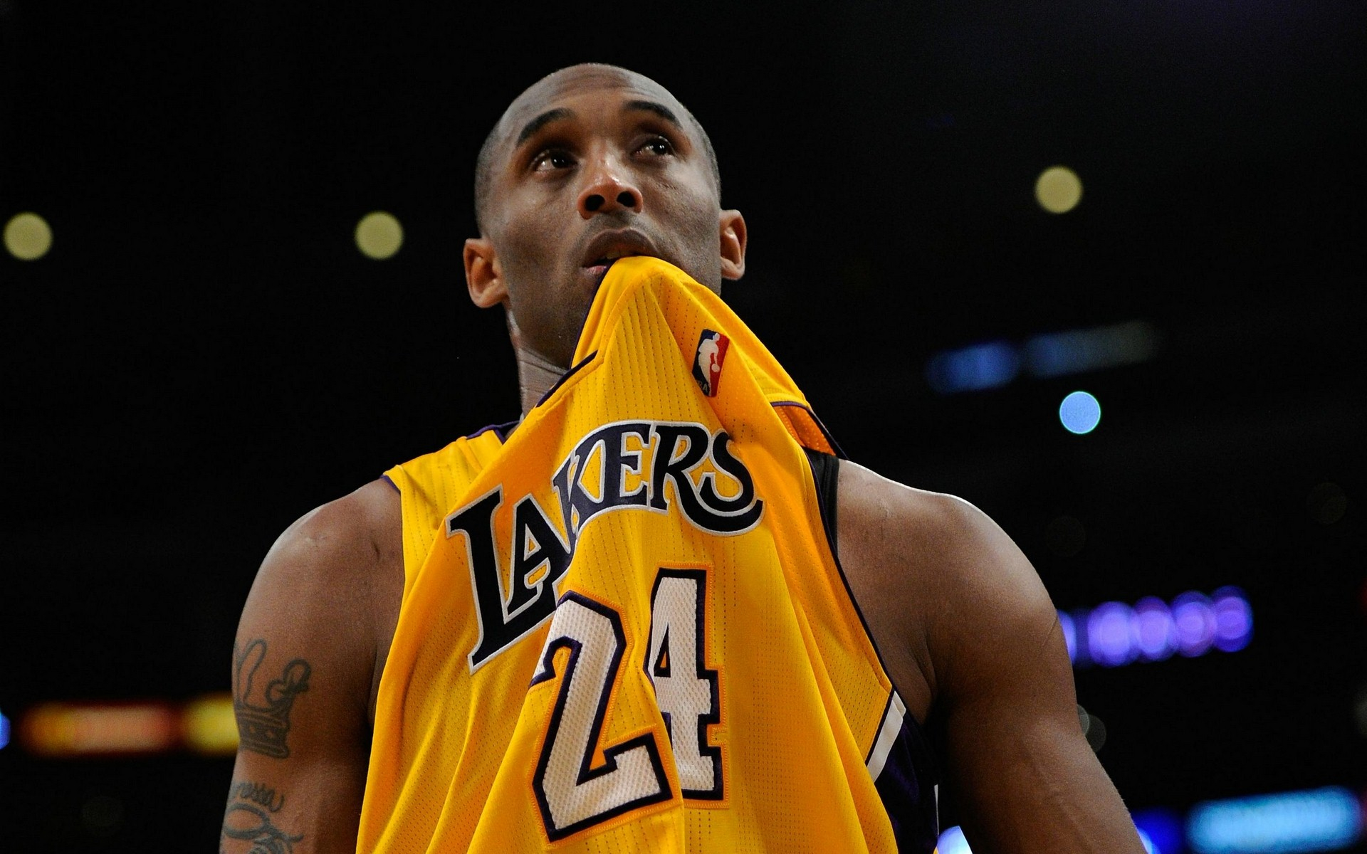 东体：港澳台限薪堪称“周定洋条款”；外援政策大概率不变